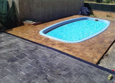Hormigón Impreso en Badajoz suelo alrededor de la piscina
